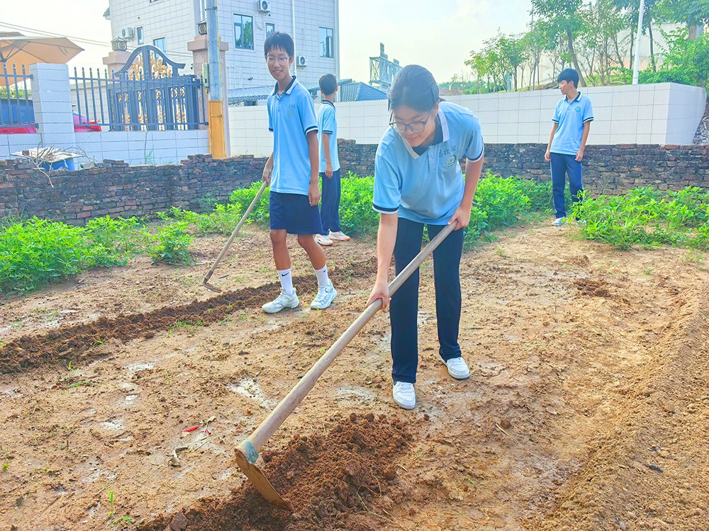 汕头孩子厌学管教中心联系方式与择校指南